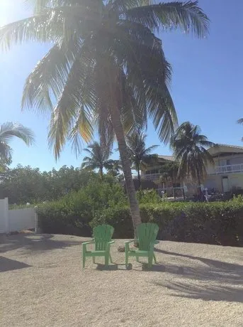 Waterfront Home Sombrero Beach - Image 1