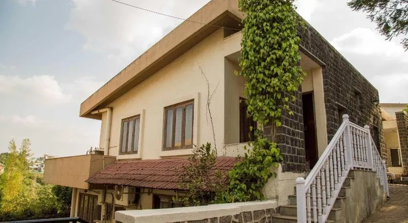 Par-X Mist View 9a Garden Villa 3bhk - Image 1