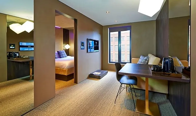 Apartment BLOC - Image 1