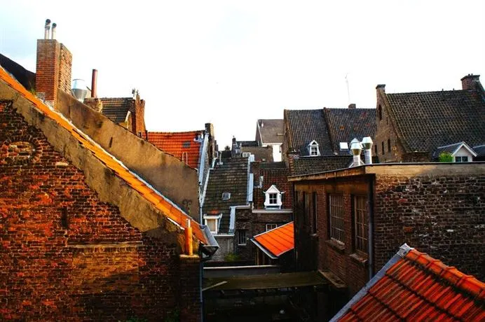 Star of Maastricht - Image 1