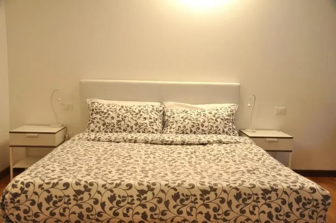 Room 28 - Image 1
