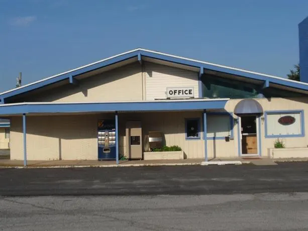 Travelers Budget Inn Pocomoke - Image 1