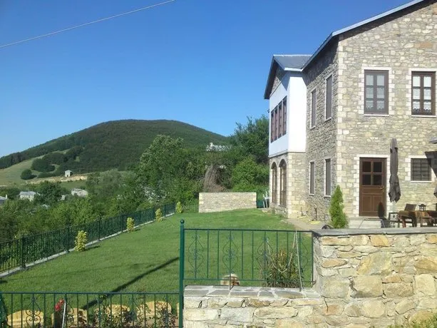 Argyro Guesthouse - Image 1