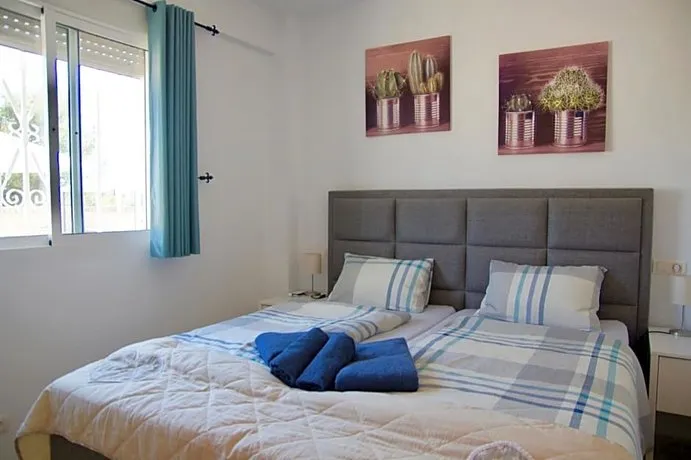 B&B Los Zuecos - Image 1