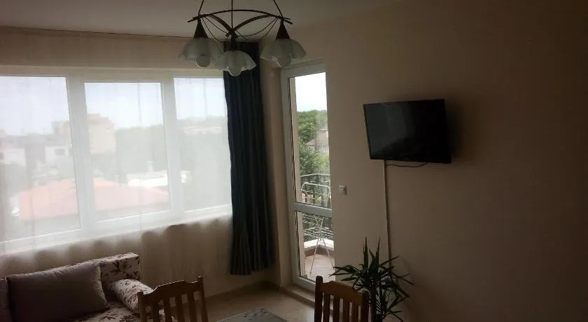 Sea Point Apartments - Image 1