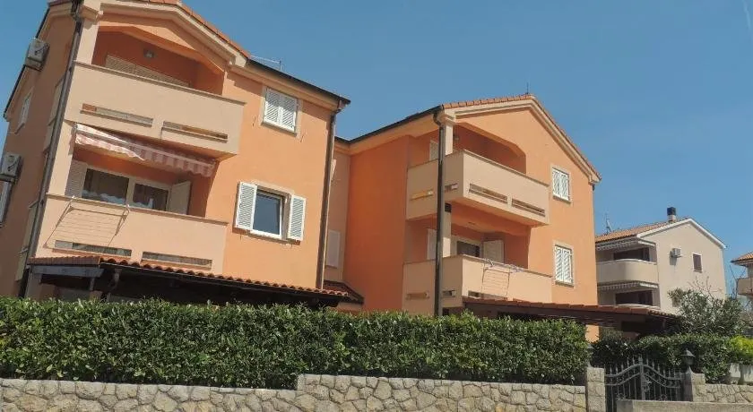 Apartment Ingo - Image 1