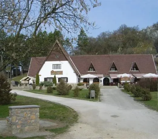 Boróka Vendégház - Image 1
