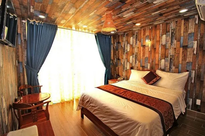 Nest Hotel - Image 1