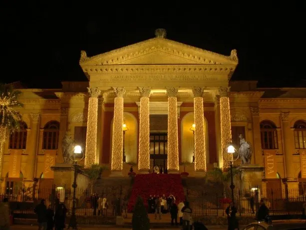 A Due Passi Da - Image 1