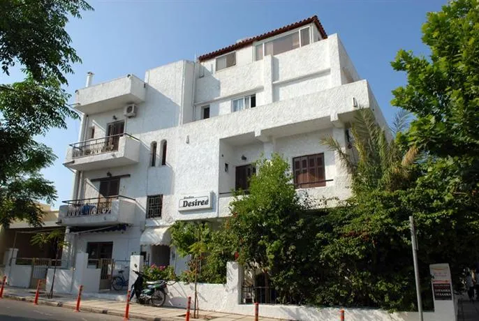 Studios Desiree - Image 1