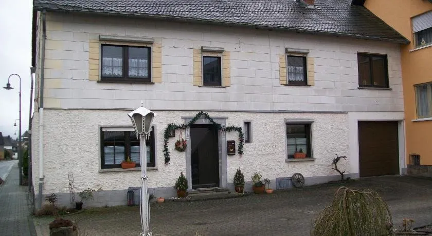 Elfenhaus - Image 1