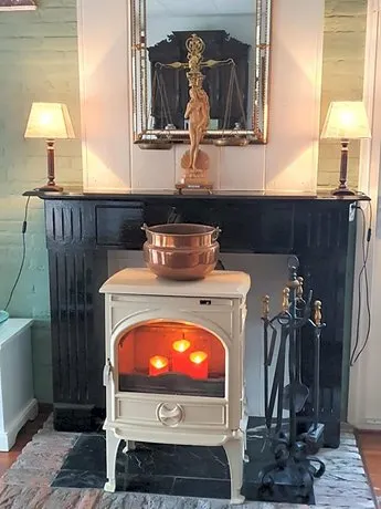 Bed & breakfast FF rust - Image 1