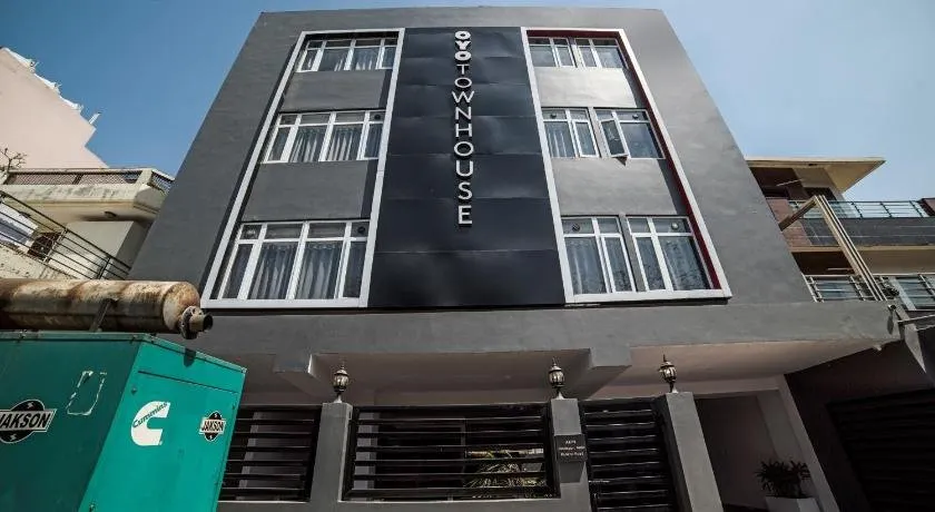 Townhouse By OYO Rooms - Image 1