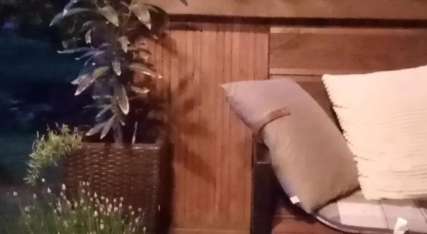 MiJa apartman s VINNYM SKLIPKEM, zahradou a grilem - Image 1