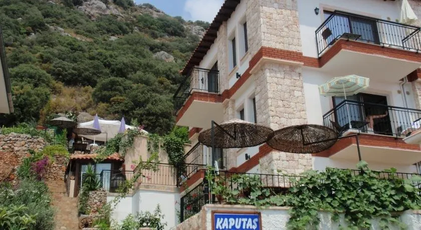 Kaputas Apart Hotel - Image 1