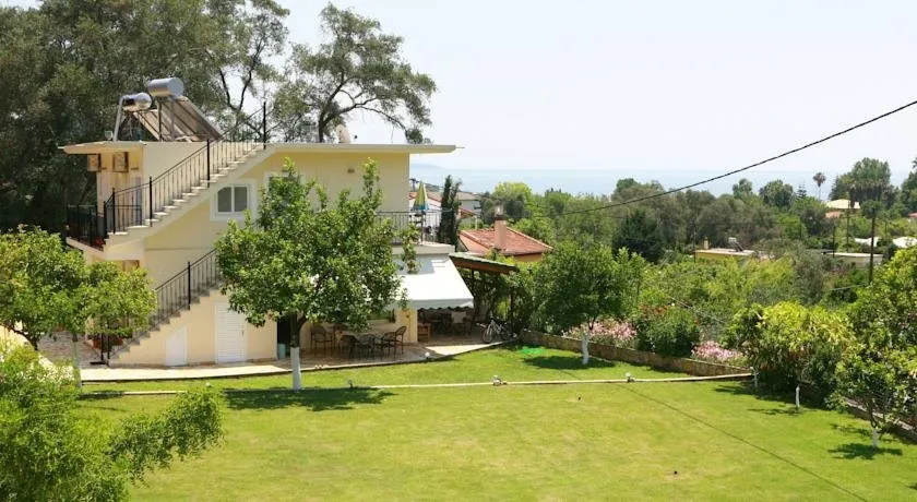 Villa Tomas - Image 1