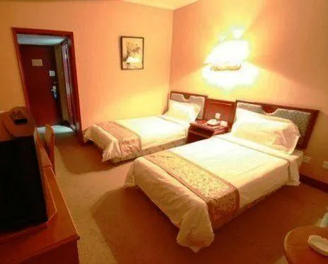 Yindu Business Hotel - Image 1