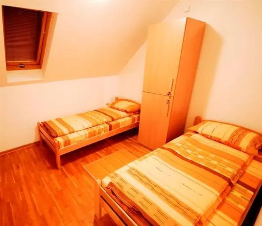 City Break Hostel - Image 1