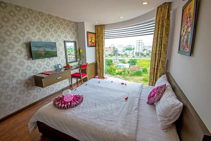 Connect Hotel - Image 1