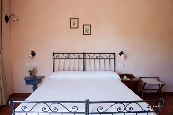 Albergo Del Lago - Image 1