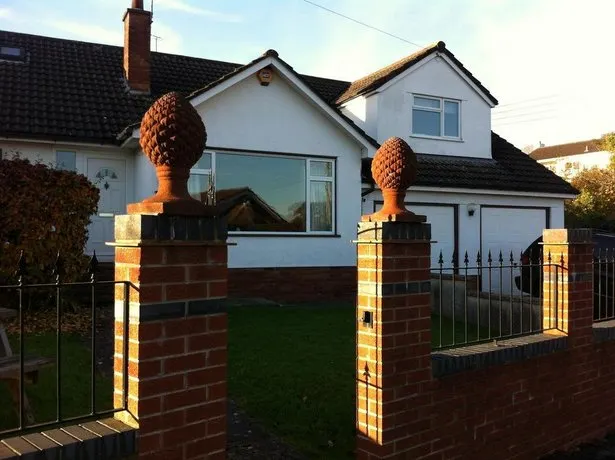 The Oaks Bed & Breakfast - Image 1