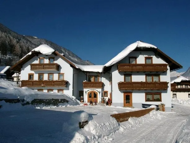Pension Appartements Grillhofer - Image 1