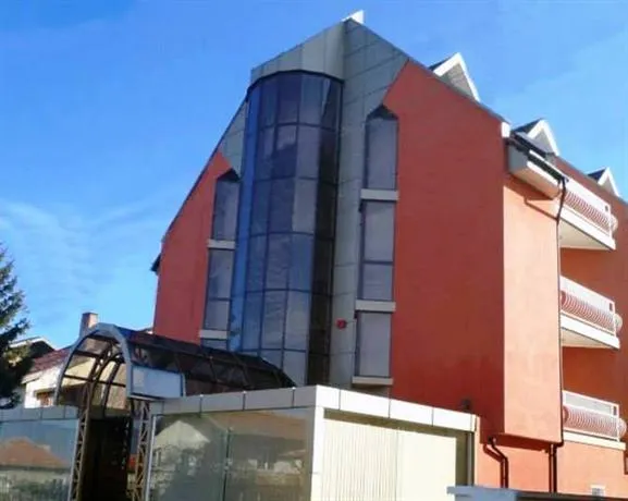 SPA Hotel Via Lacus - Image 1