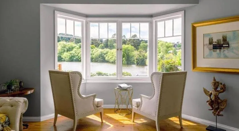 Splinters Cottage - Lakeside Retreat - Image 1