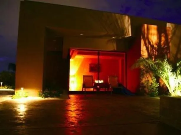 RedAwning Serrano Rancho Mirage - Image 1