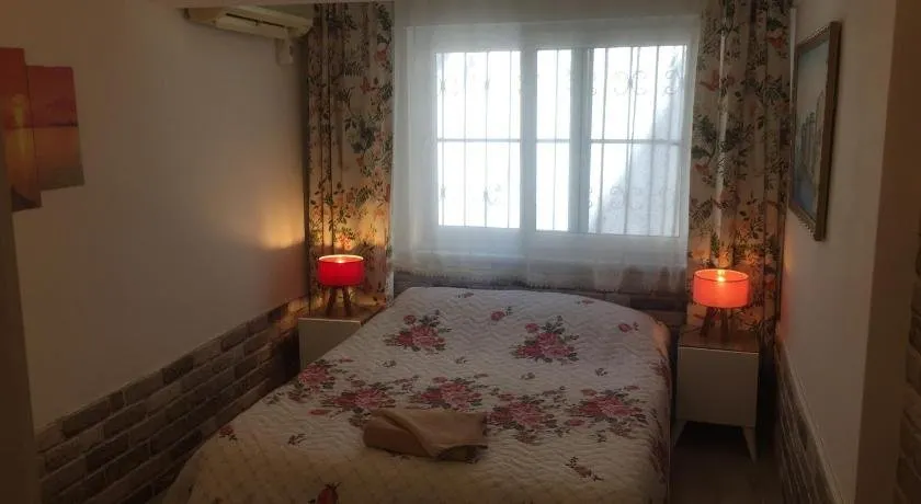 Sude Home - Image 1