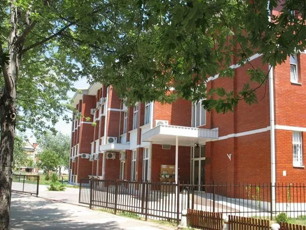 Guest House Regionalni Centar Nis - Image 1
