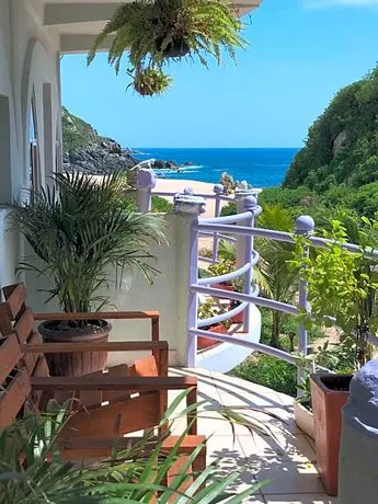Colibri Hotel - Image 1