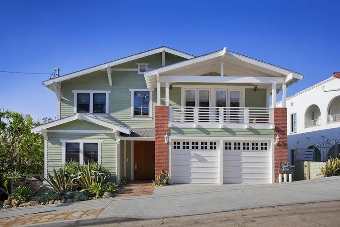 Downtown View Villa By Luxpads - Image 1