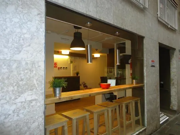 Gràcia City Hostel - Image 1