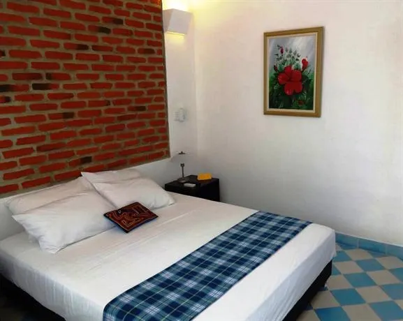 La Calzada Del Santo - Image 1
