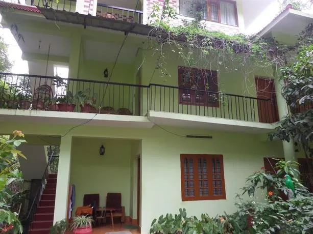 Rose Garden Homestay - Image 1
