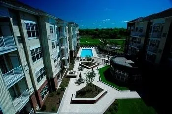 River Park at Raritan - Image 1