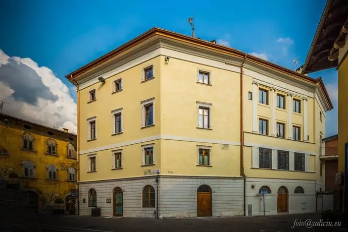Palazzo Chimelli - Image 1