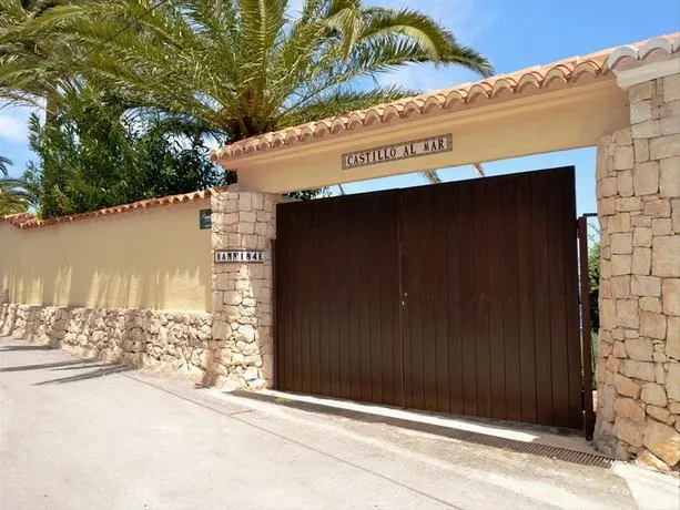 Casa Castillo al Mar - Image 1