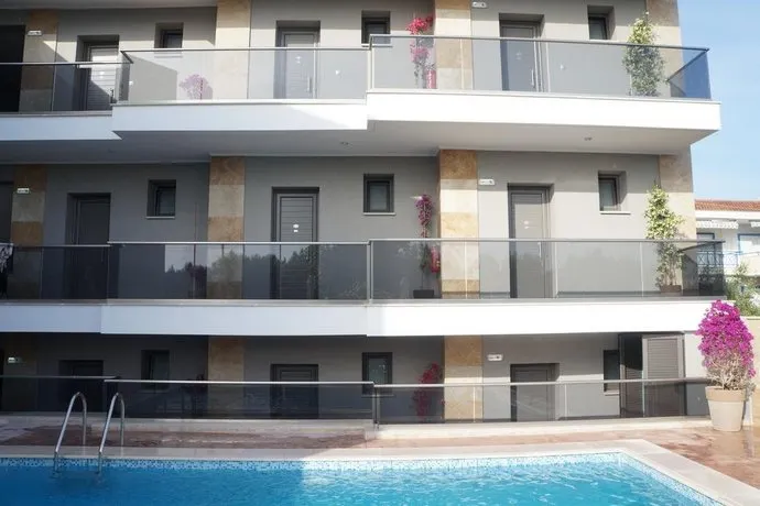 Hotel Maria - Image 1