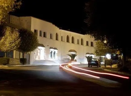 Hotel Rural Zahara De Los Olivos - Image 1