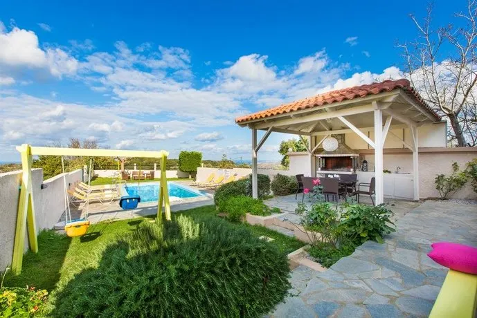 Dimitra Villa with swimming pool - Image 1