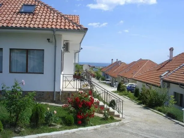 Villa Evans - Image 1
