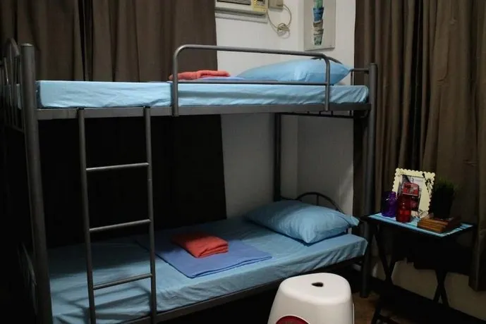 Tropical Breeze Hostel Cebu - Cebu Center - Image 1