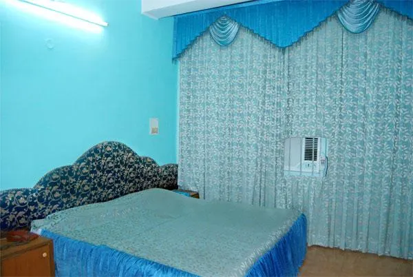 Hotel Manglam - Image 1