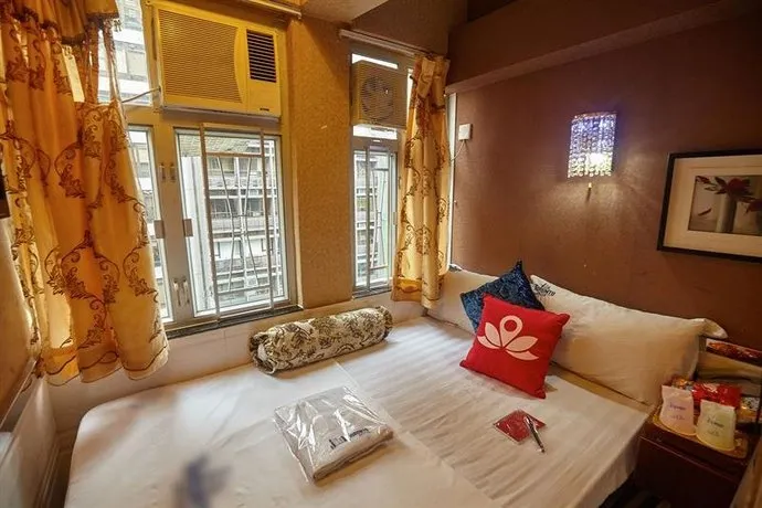 ZEN Rooms Mirador - Image 1