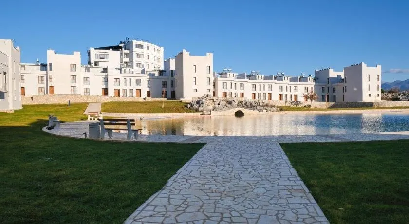 Bijeli Grad - Image 1