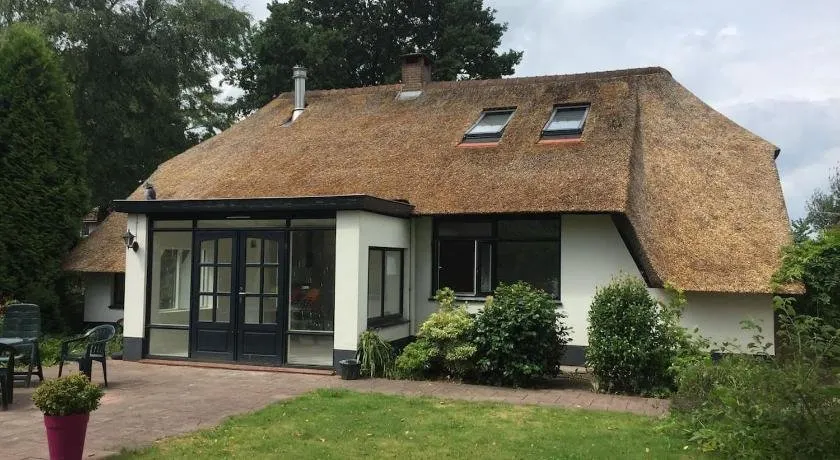 Tiny House in Amersfoort - Image 1