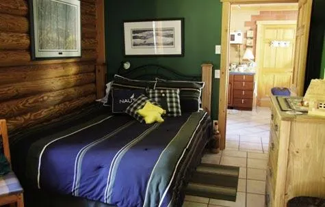 Long Harbour Bed & Breakfast Cottage - Image 1