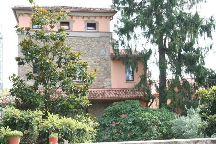 B&B I Melograni - Image 1